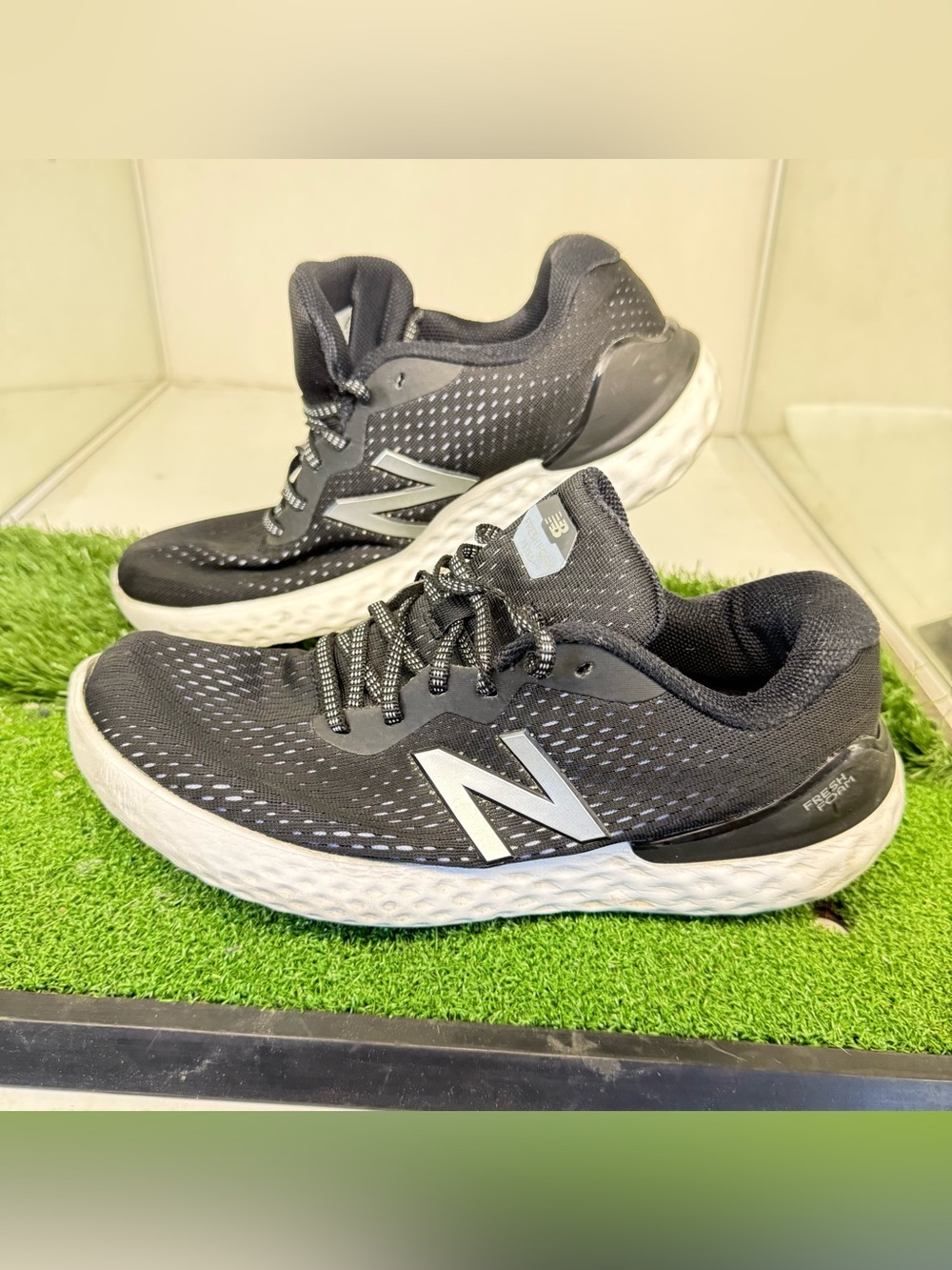 New Balance Women's Fresh Foam 1365V1 Walking Shoes Black,